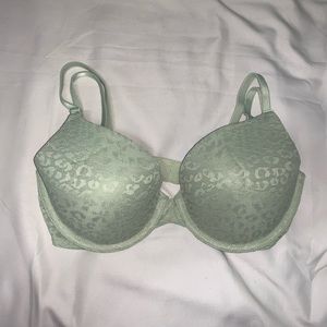 NEW Wear everywhere tshirt bra